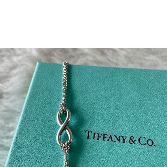 ✨💎Tiffany & Co.💎✨ 925 Sterling Silver Infinity Pendant Necklace on Dual Chain - Picture 3 of 6
